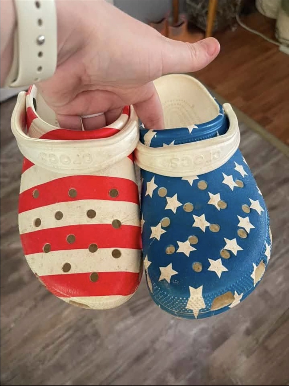 CROCS Classic Clog Sandals in Red, White & Blue Star Stripe Pattern